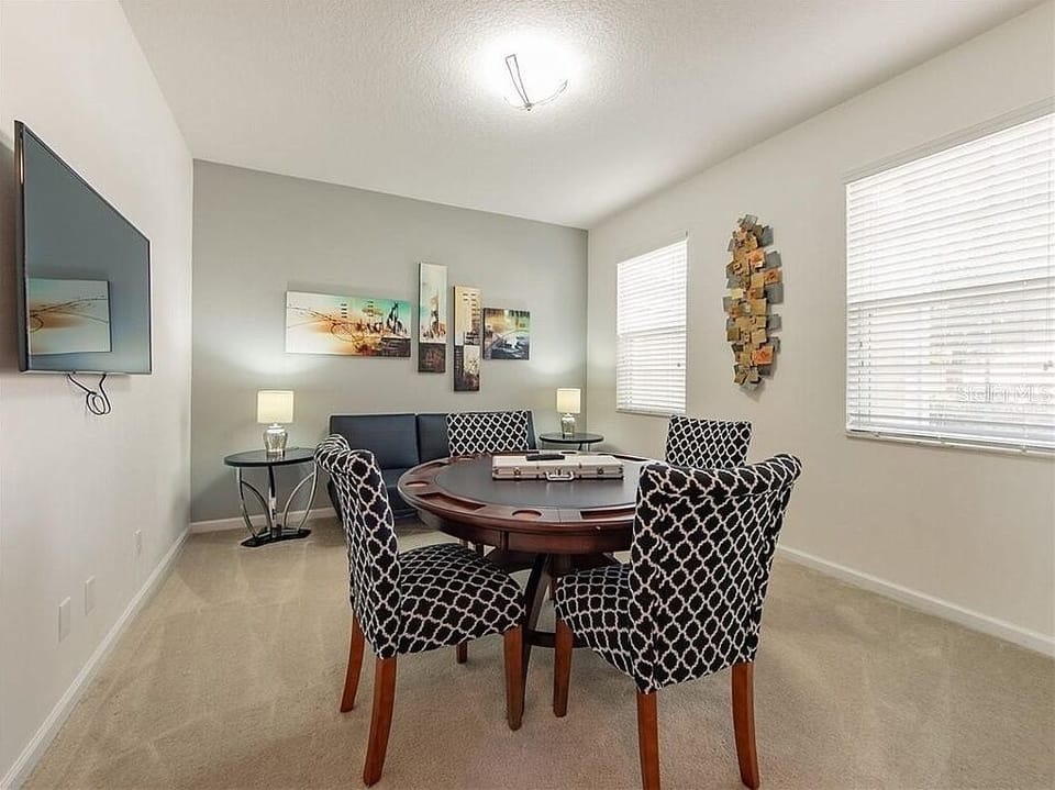 Villa, 6 Bedrooms | Dining