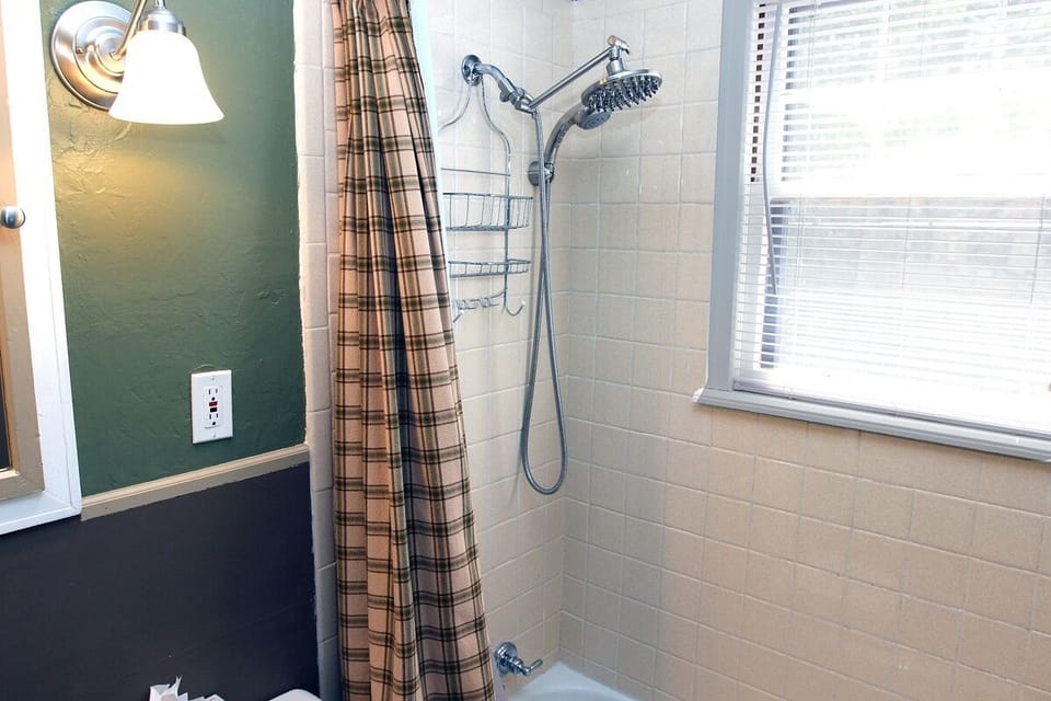 Stonehaven Home - Perfect For Family Getaway 3 Bedroom Cabin - #20-NCD0297 Cabin in Estes Park