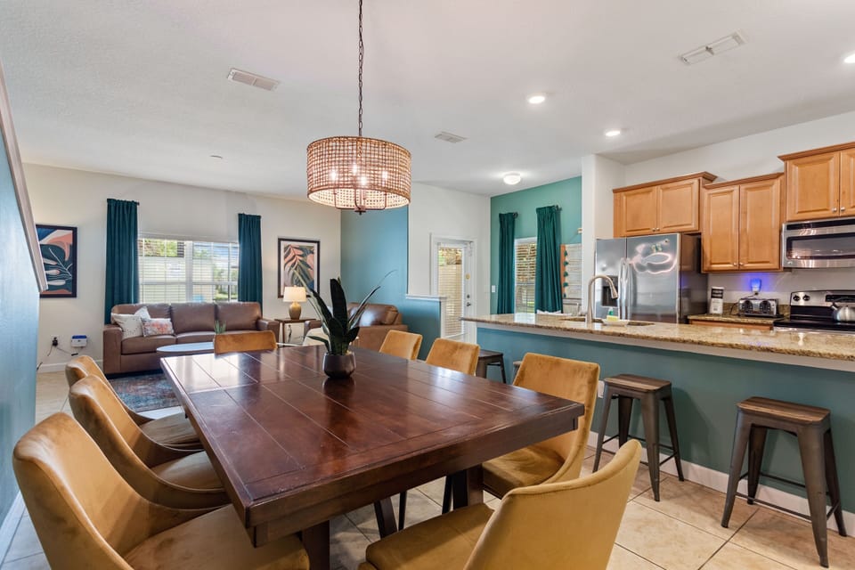 Townhome, 5 Bedrooms | Private kitchen | Coffee/tea maker, fridge, oven, toaster