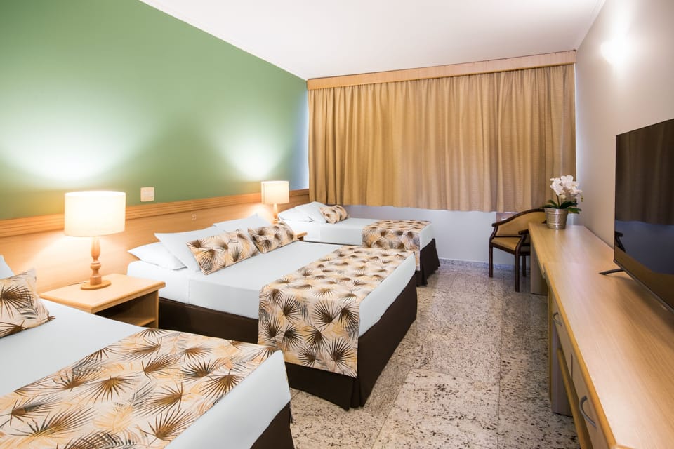 In-room safe, free WiFi, bed sheets