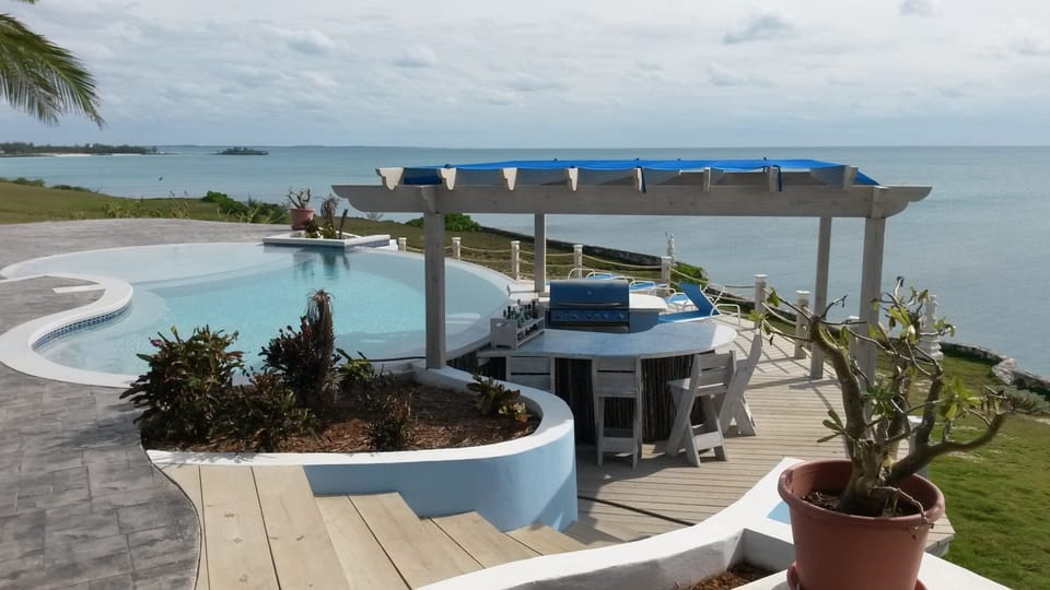 Villa, 5 Bedrooms | Pool