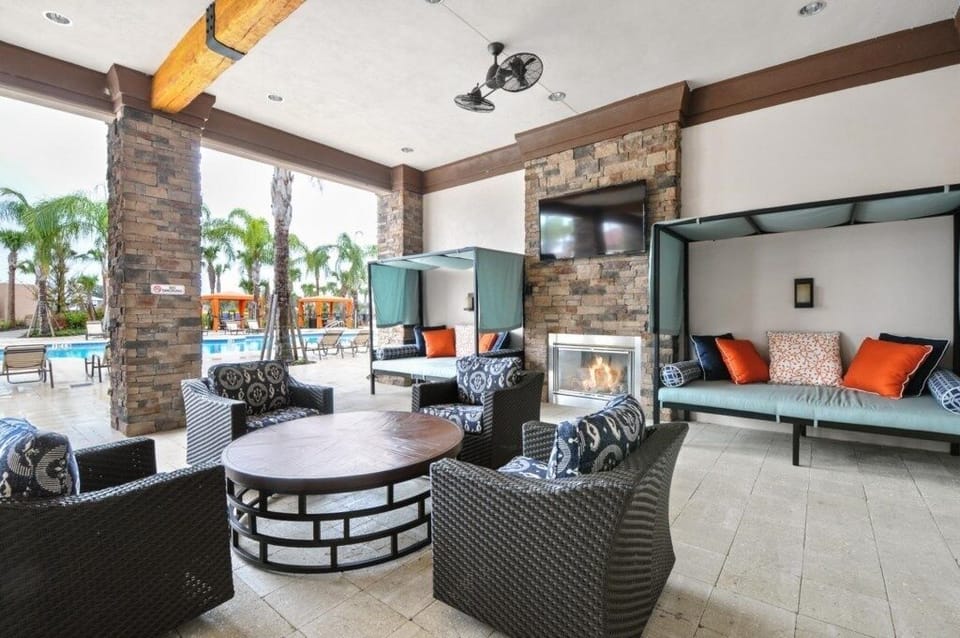 Villa, 6 Bedrooms | Property grounds