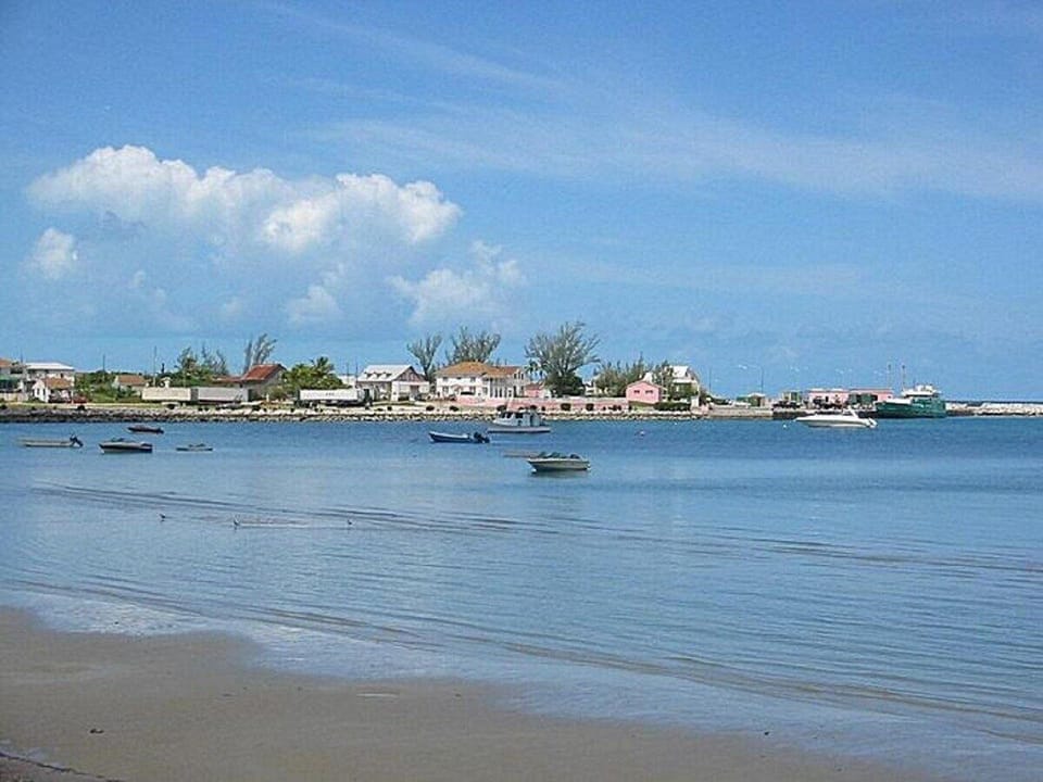 Villa, 5 Bedrooms | Beach