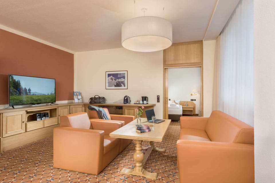 Standard Apartment, 1 Double Bed | 1 bedroom, in-room safe, individually decorated, individually furnished
