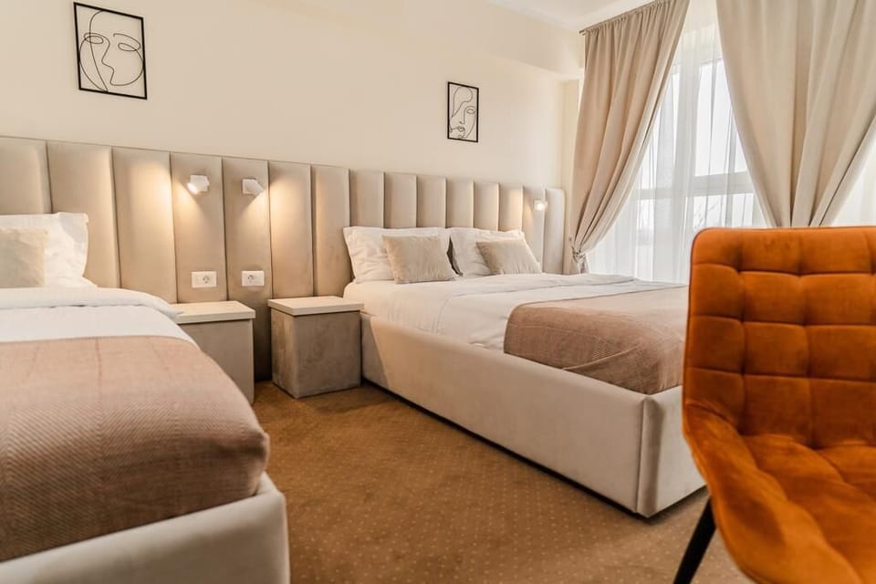 Triple Room | Hypo-allergenic bedding, desk, laptop workspace, blackout drapes