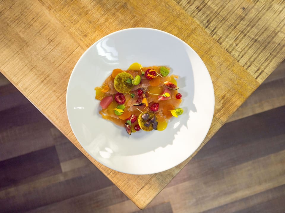 Breakfast, lunch, dinner served; French cuisine 