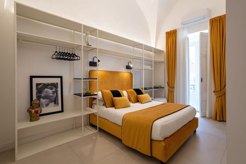 Exclusive Studio Suite | In-room dining