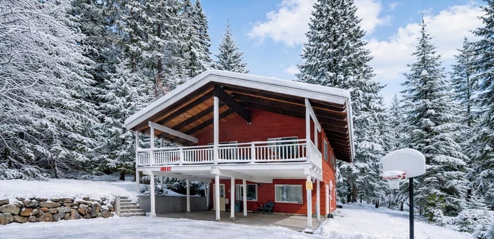 House, 3 Bedrooms | Exterior