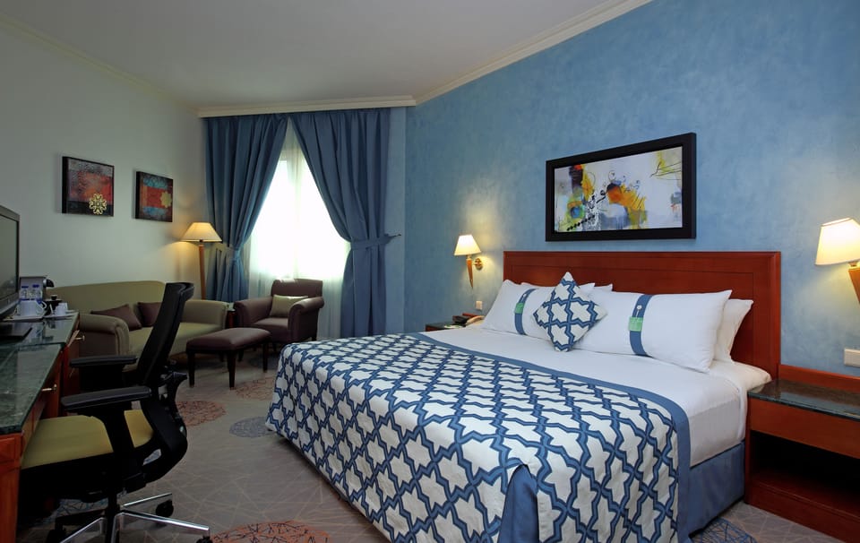 Minibar, in-room safe, iron/ironing board, free cribs/infant beds