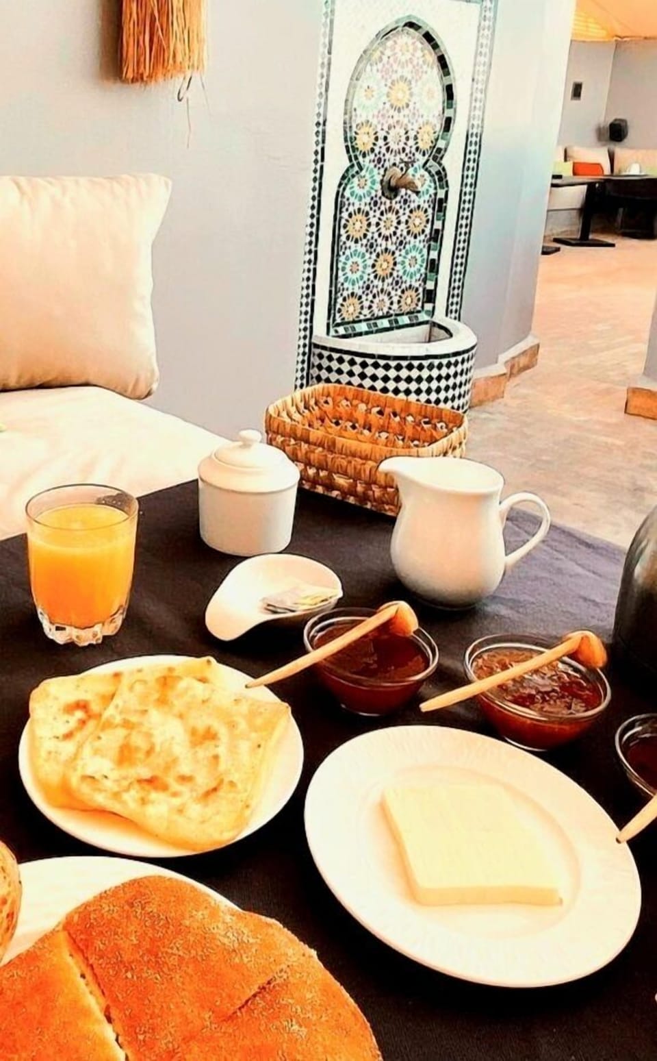 Free daily continental breakfast
