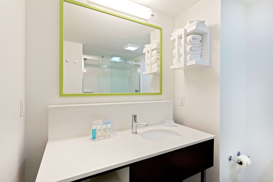 Bathroom shower