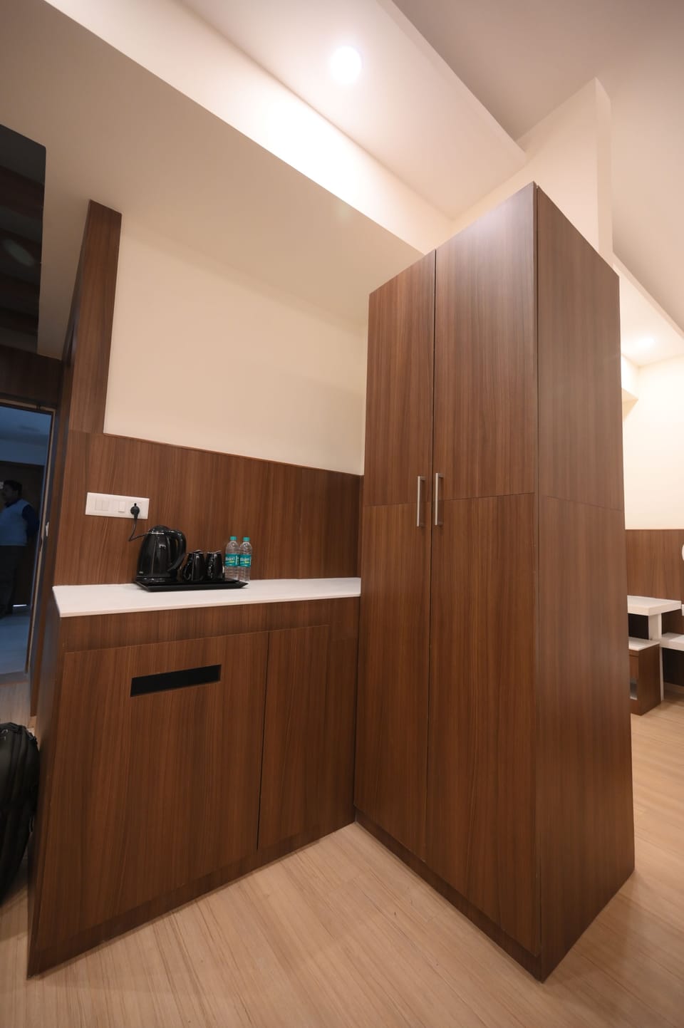 Deluxe Double Room, 1 Bedroom, Non Smoking, City View | In-room safe, laptop workspace, WiFi (free), bed sheets