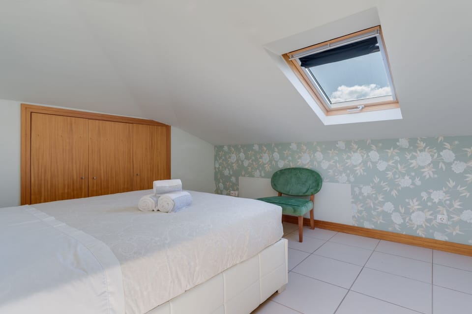 City Apartment | 2 bedrooms, iron/ironing board, free WiFi, bed sheets