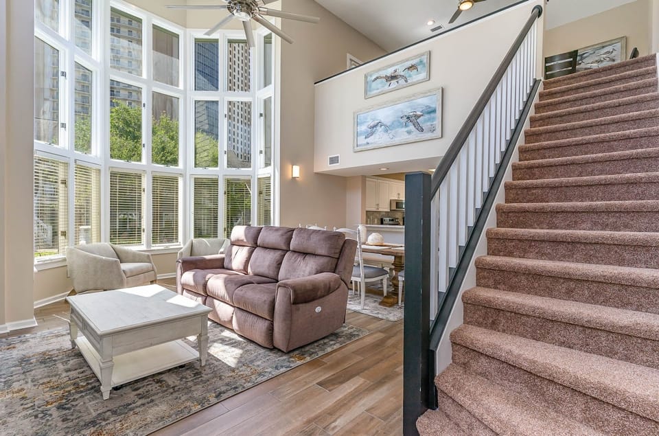 Villa, 4 Bedrooms | Living area