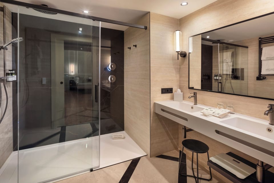 Room (Duplex, 2 adults + 2 children) | Bathroom | Eco-friendly toiletries, hair dryer, bidet, towels