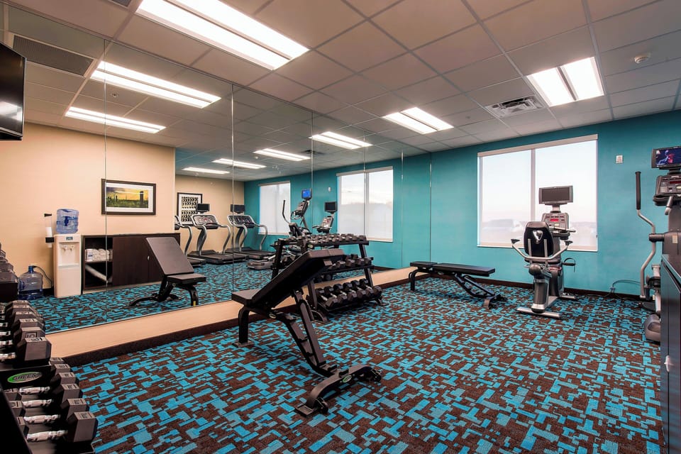 Fairfield Inn & Suites Leavenworth Hotel in Kansas