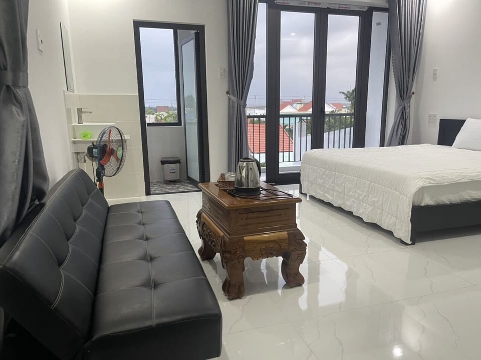 Basic Double Room | Free WiFi, bed sheets