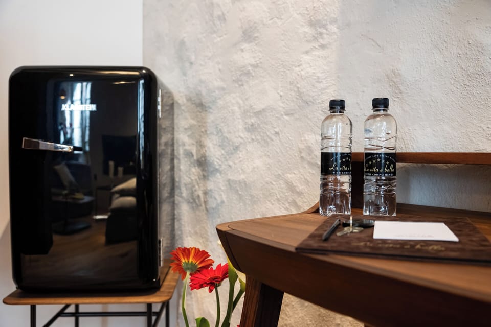 Luxury Double Room | In-room safe, desk, laptop workspace, blackout drapes