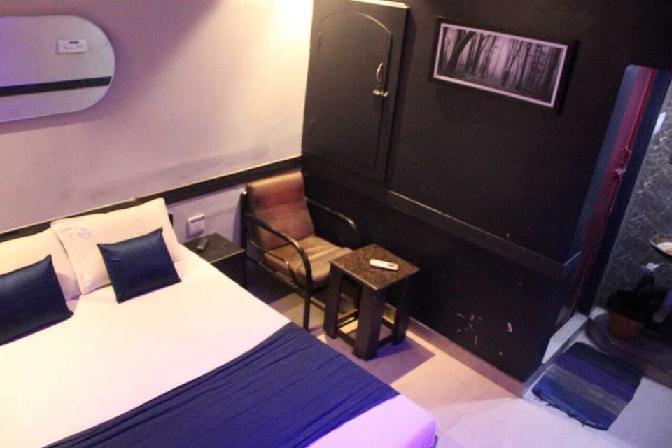 Superior Double Room | Egyptian cotton sheets, premium bedding, free WiFi