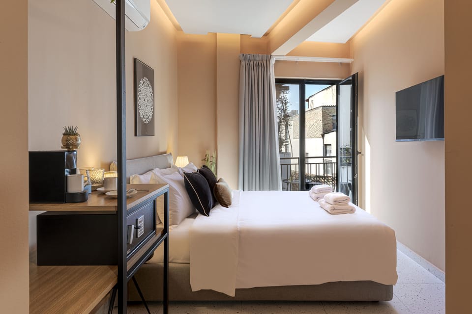 Classic Room | Hypo-allergenic bedding, in-room safe, blackout drapes
