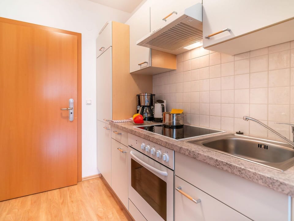 Apartment | Private kitchen | Electric kettle