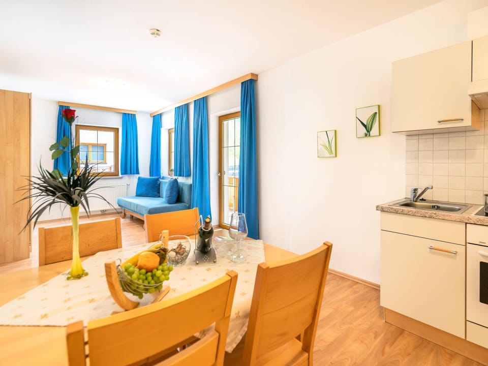 Apartment | Private kitchen | Electric kettle