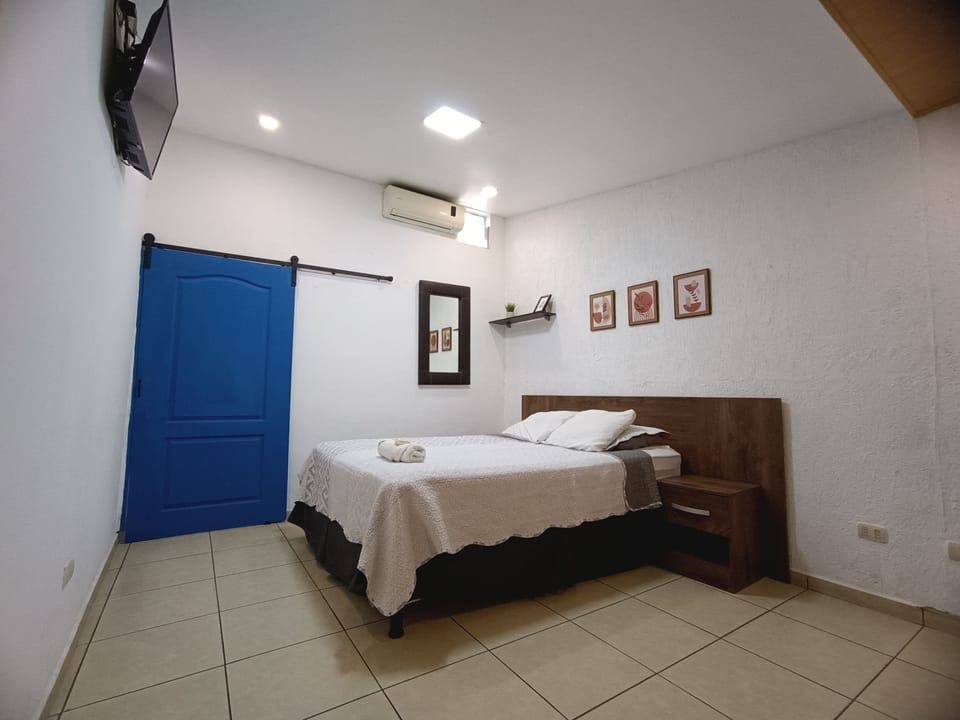 Standard Room | Blackout drapes, iron/ironing board (on request), WiFi (free)
