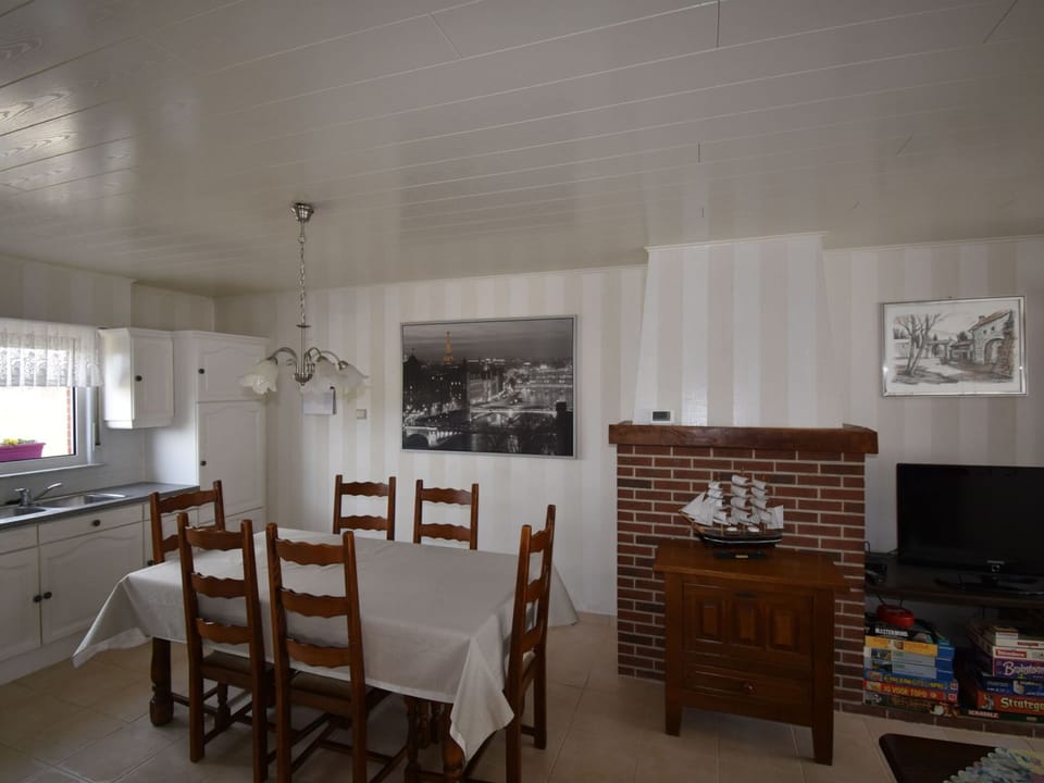 House | Dining