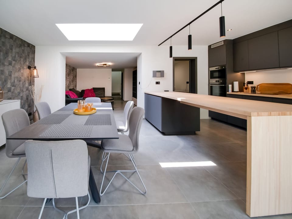 House | Dining