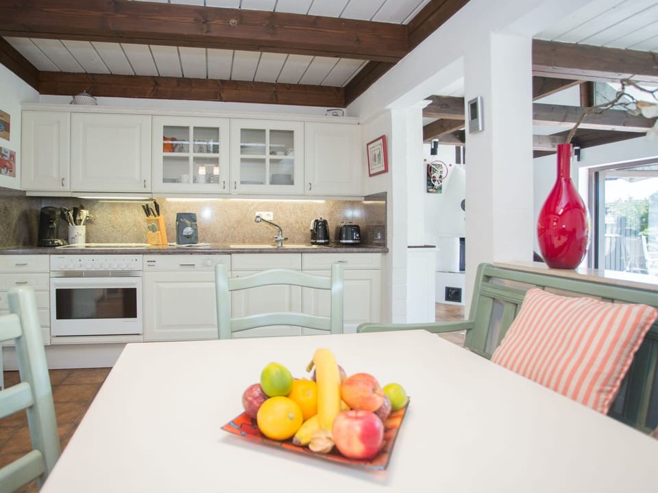 House | Private kitchen | Highchair