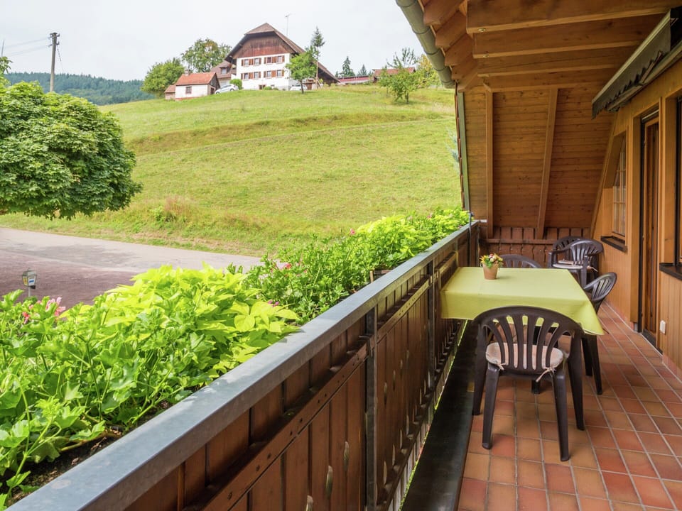 House | Balcony