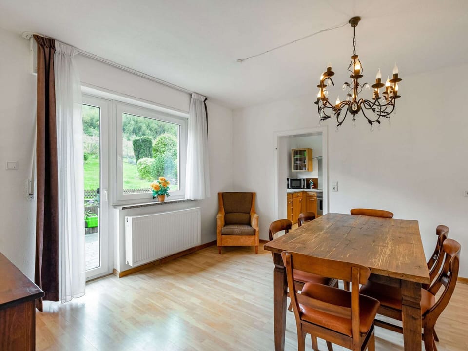 House | Dining