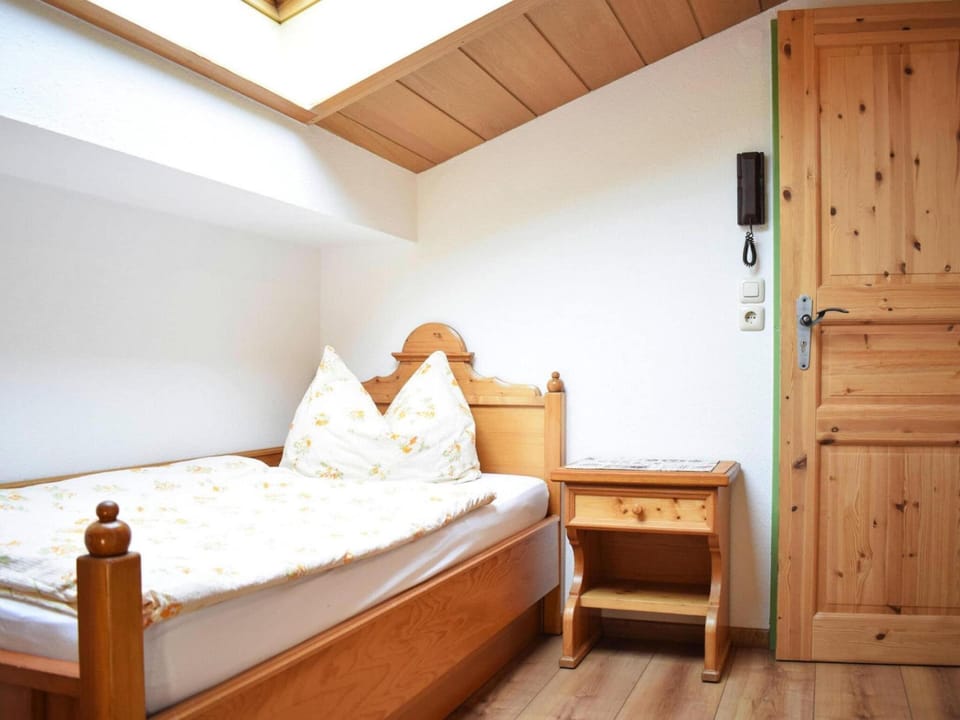 Apartment | 1 bedroom, individually furnished