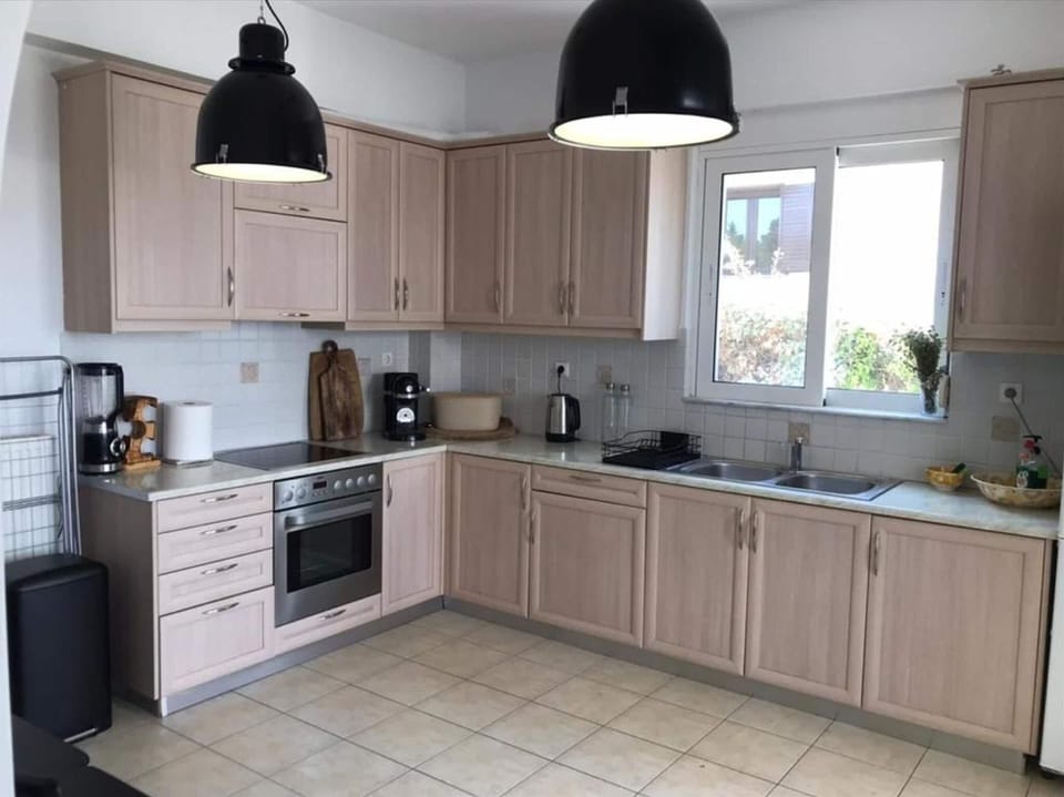 Villa | Private kitchen | Electric kettle