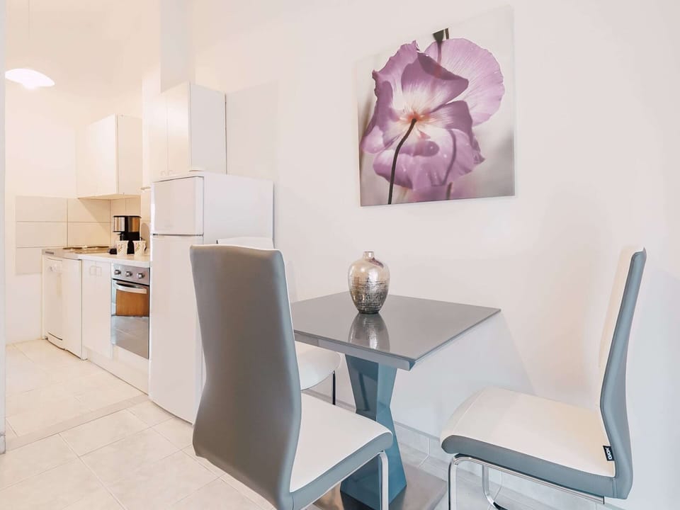 Apartment | Private kitchen | Electric kettle