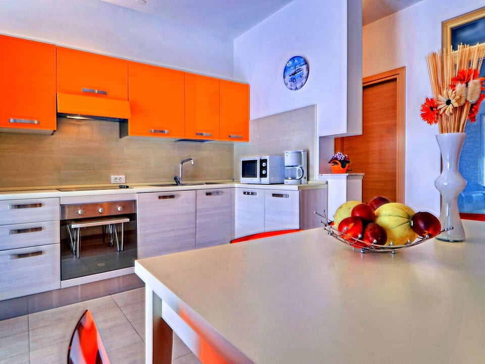 House | Private kitchen