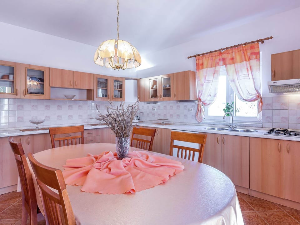 House | Private kitchen