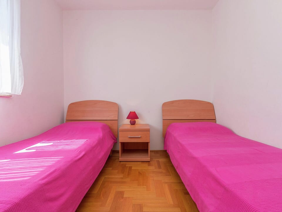 Apartment | 2 bedrooms, bed sheets