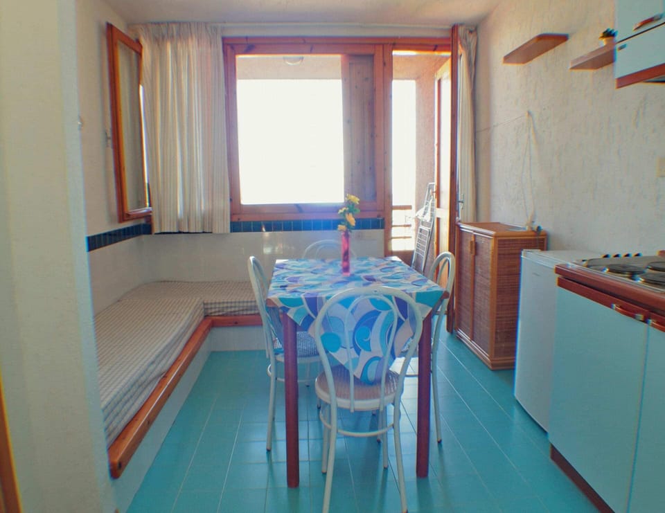 Apartment | Dining