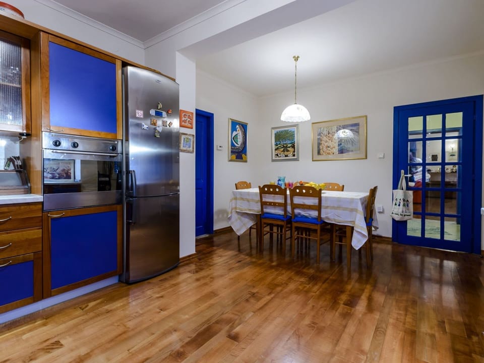 Villa | Private kitchen | Coffee/tea maker, fridge, microwave, oven
