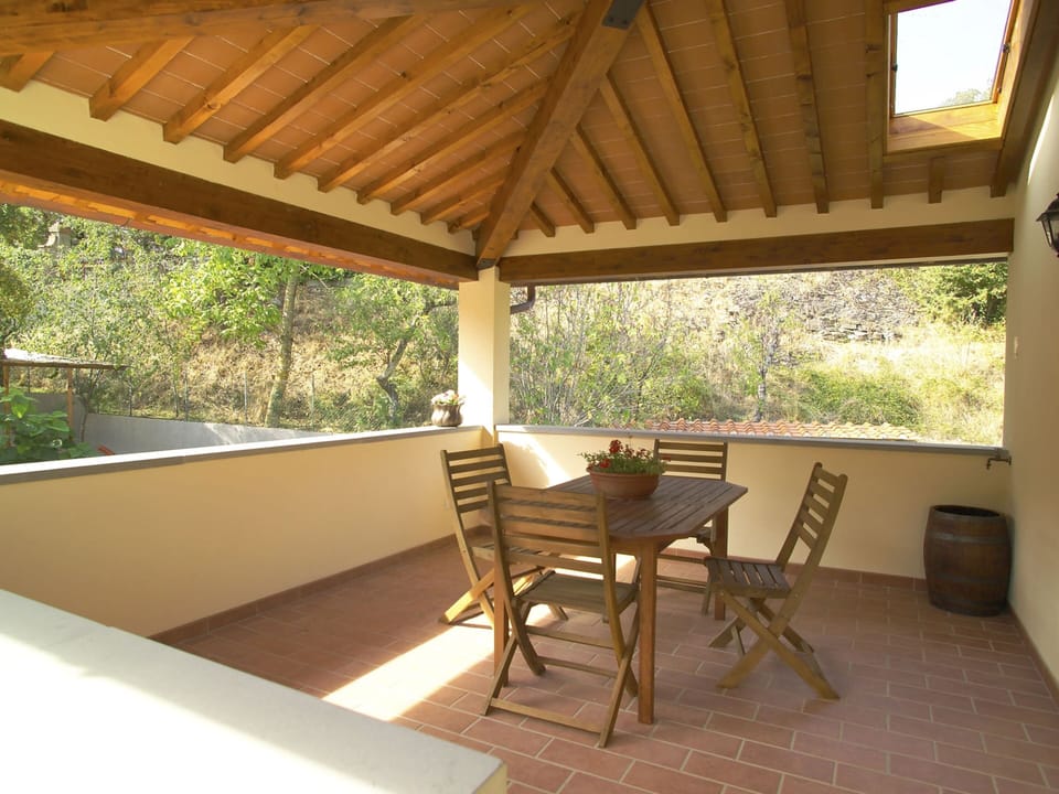 House | Dining