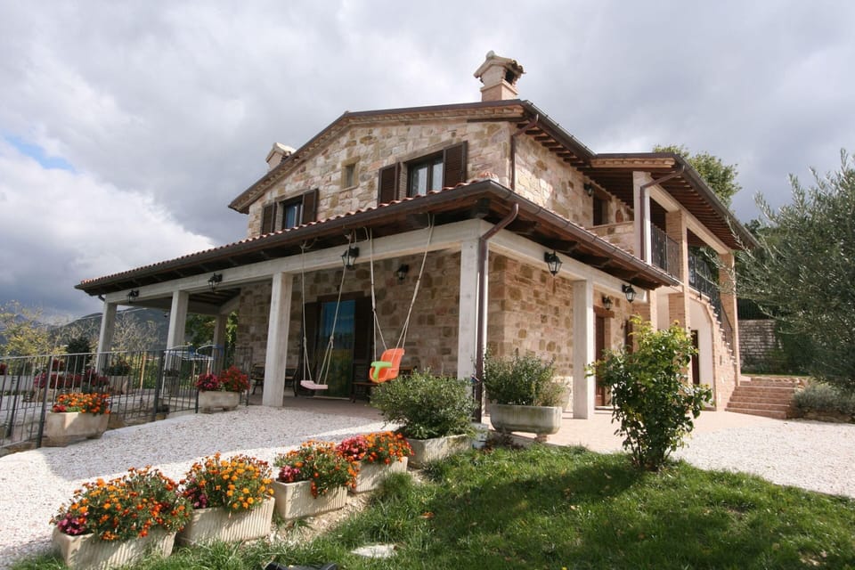 Villa | Exterior
