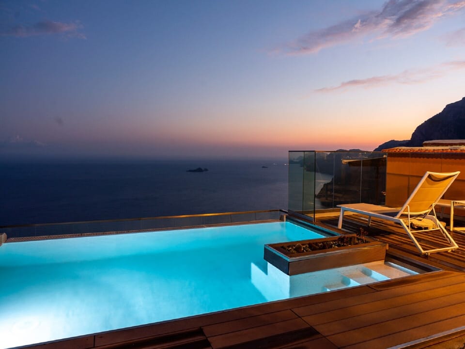 Apartment | Pool | Indoor pool, outdoor pool