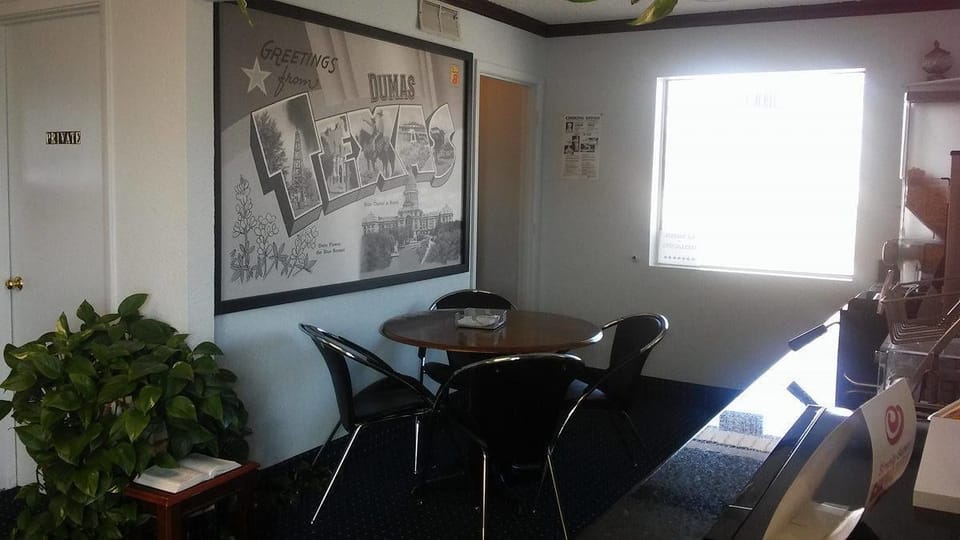 Free daily on-the-go breakfast