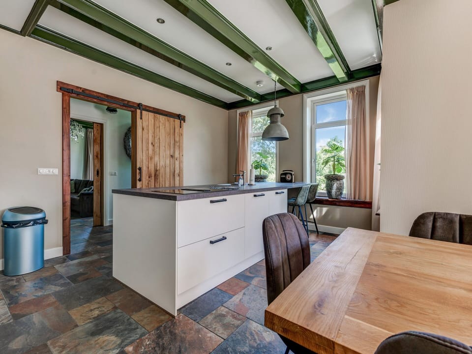 House | Private kitchen | Coffee/tea maker, highchair