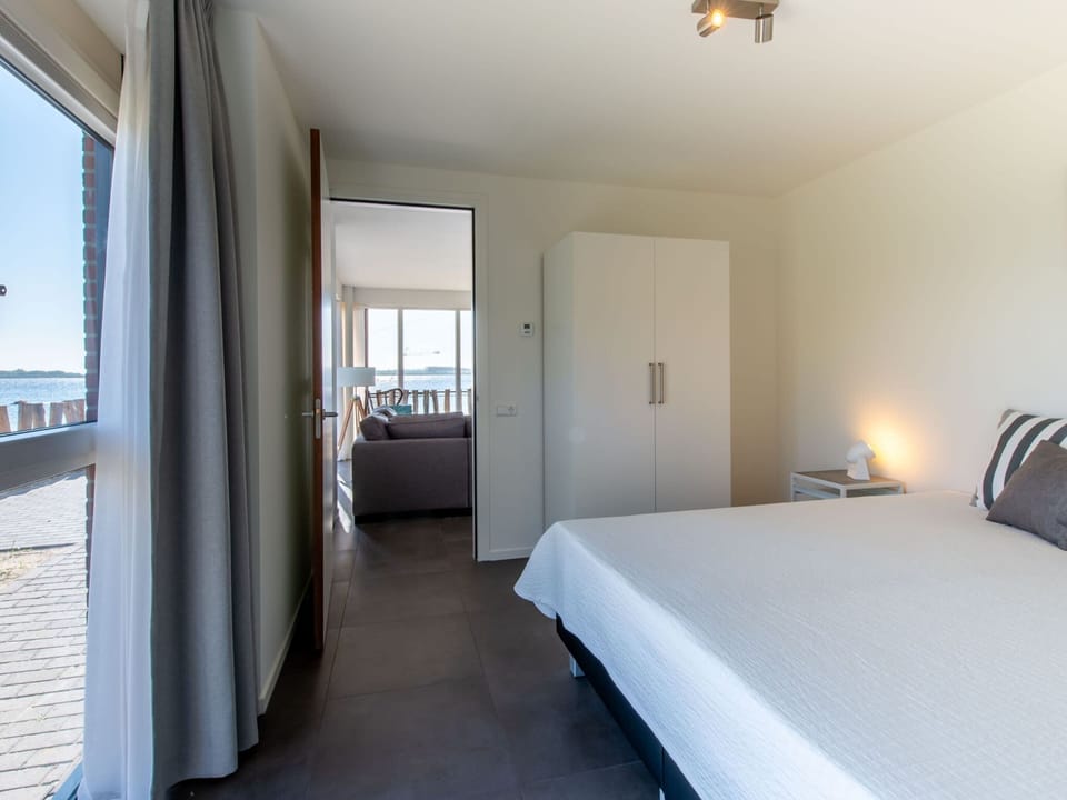 Apartment | 3 bedrooms, individually furnished, bed sheets