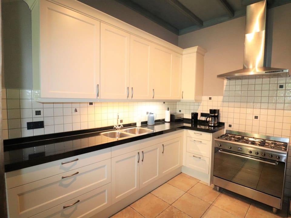 House | Private kitchen
