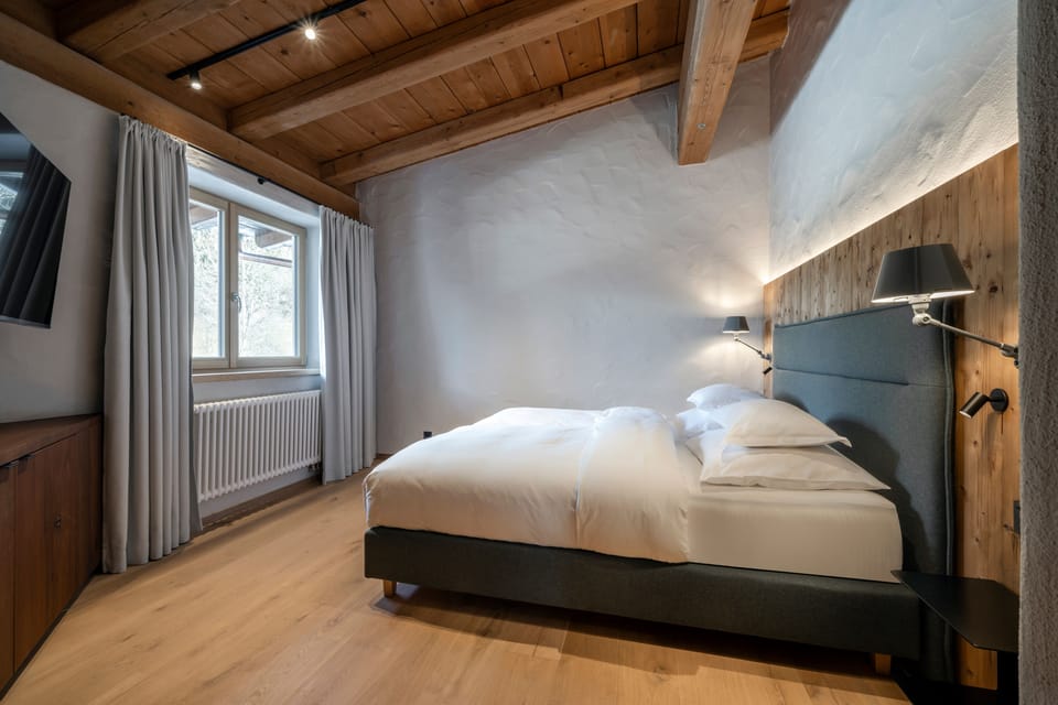 Superior Suite, 2 Bedrooms, Mountain View | Premium bedding, memory foam beds, minibar, in-room safe