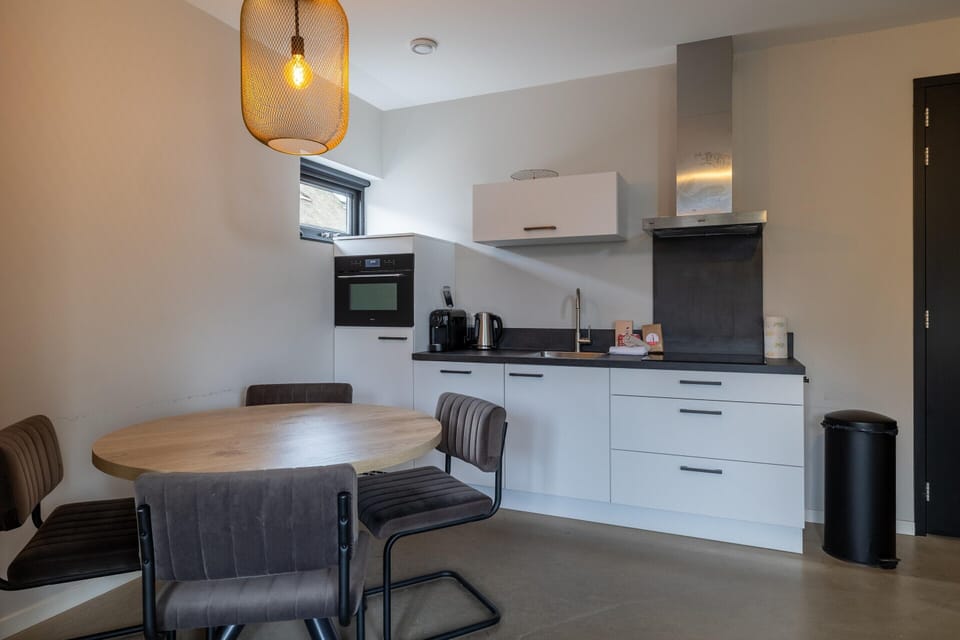 Apartment | Dining