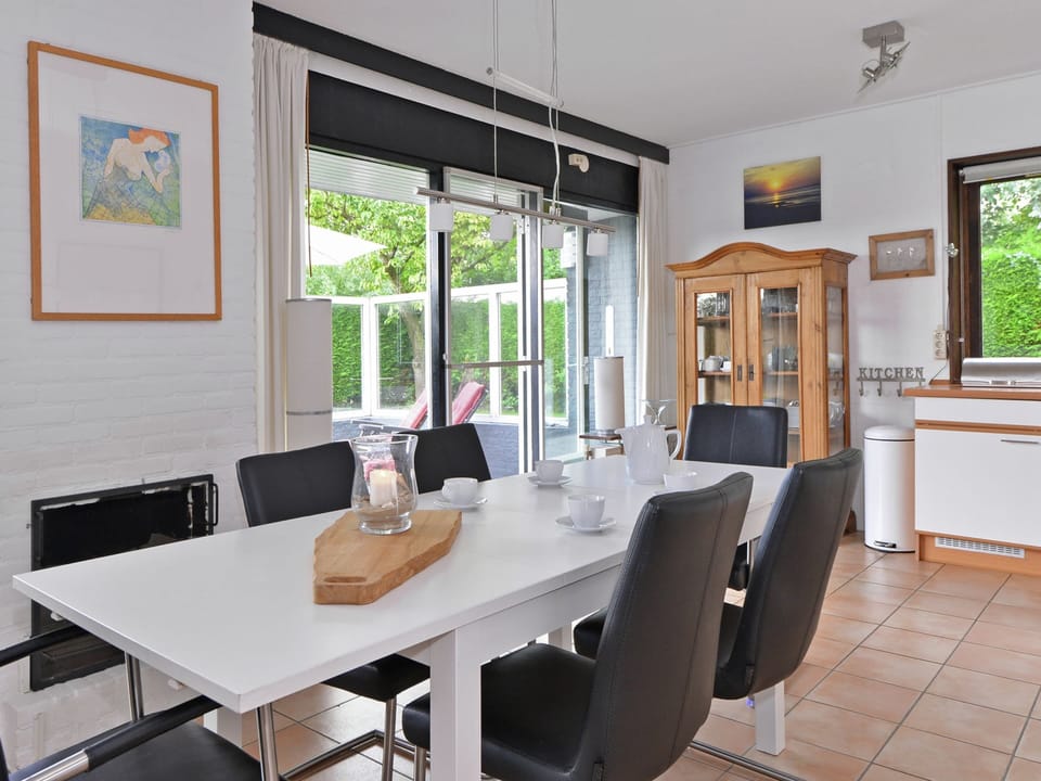 House | Dining